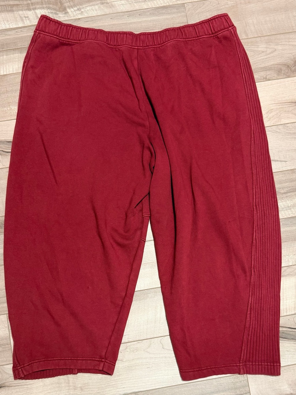 Aerie Oh Snap! Barrel Sweatpants - Picture 8 of 8